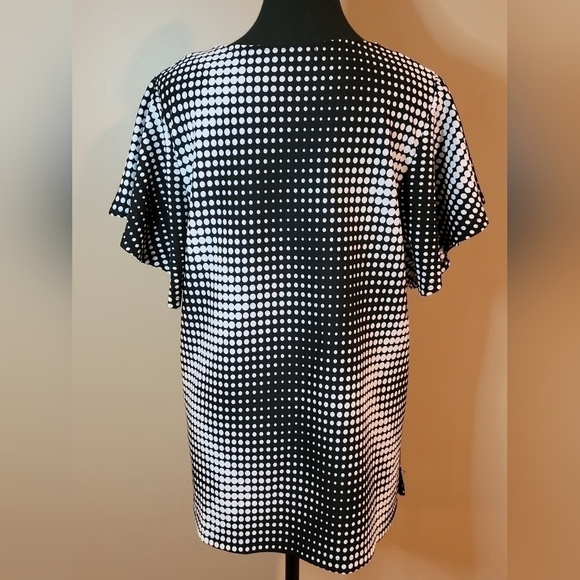 FORGET ME NOT Geometric Polka Dot V Neck Top, Size XL - Picture 4 of 11